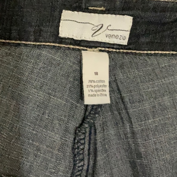 Venezia dark denim skirt / skort 18 - Picture 9 of 9